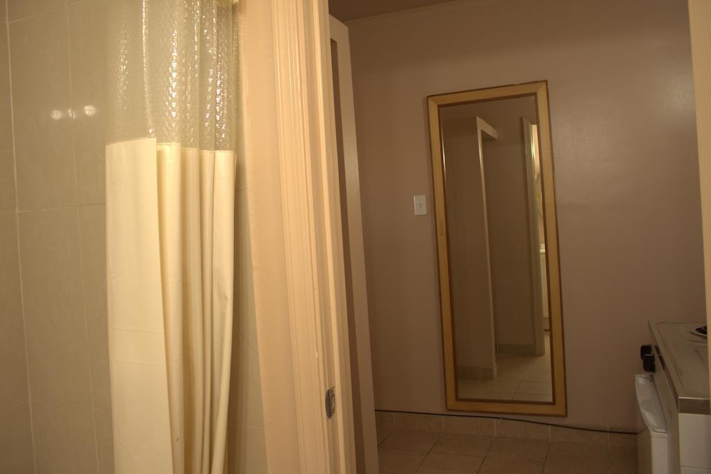 Payless Inn Phoenix Exterior photo