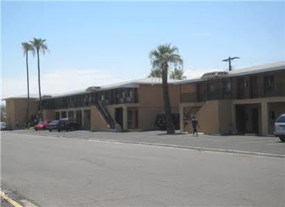 Payless Inn Phoenix Exterior photo